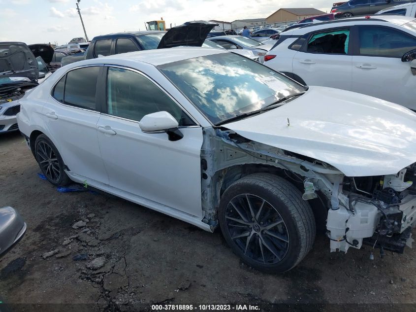 2022 TOYOTA CAMRY SE - 4T1G11AK0NU662593