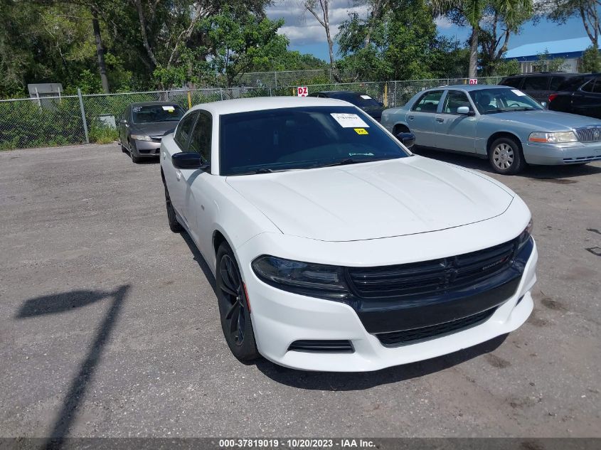 VIN 2C3CDXBG8JH283091 2018 DODGE CHARGER SXT