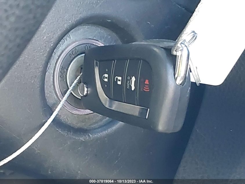 2019 TOYOTA CAMRY LE/SE/XLE/L - 4T1B11HK3KU285074