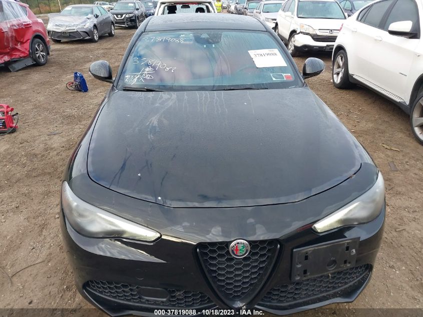 ZARFANBN4M7648859 Alfa Romeo Giulia TI SPORT 12