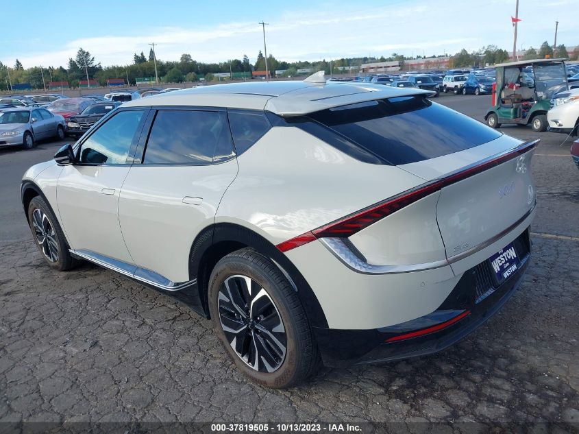2023 KIA EV6 WIND KNDC34LA0P5126582