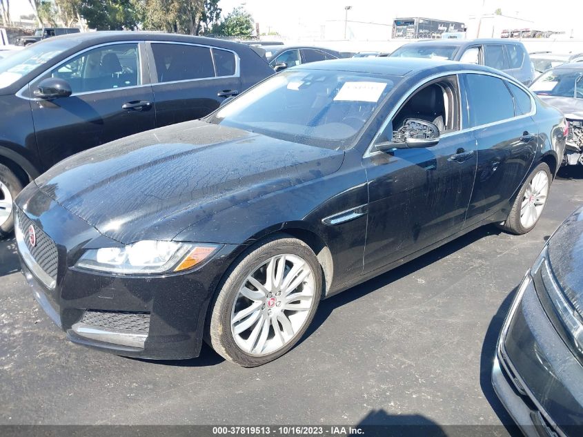 2016 JAGUAR XF PRESTIGE - SAJBE4BV6GCY14304