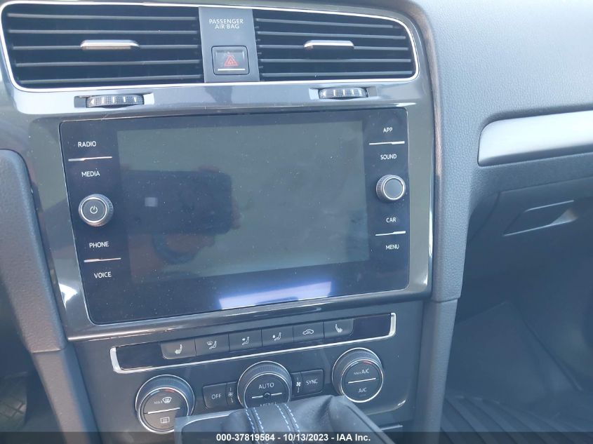 2017 VOLKSWAGEN E-GOLF SE - WVWKR7AU3HW954596