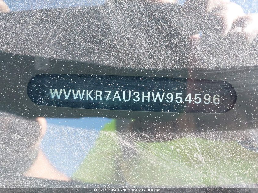 2017 VOLKSWAGEN E-GOLF SE - WVWKR7AU3HW954596