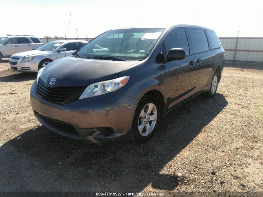 5TDKA3DC6CS016524 2012 TOYOTA SIENNA, photo no. 2