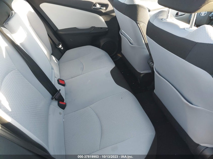 VIN JTDL9RFU4K3002014 2019 TOYOTA PRIUS LE/XLE