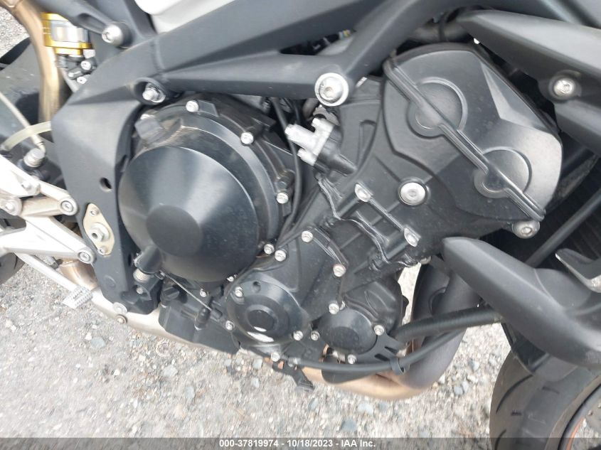 2009 TRIUMPH MOTORCYCLE STREET TRIPLE 675 SMTD01NE99J398295