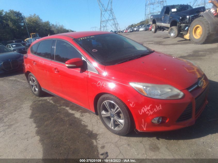 2014 FORD FOCUS SE - 1FADP3K22EL155495