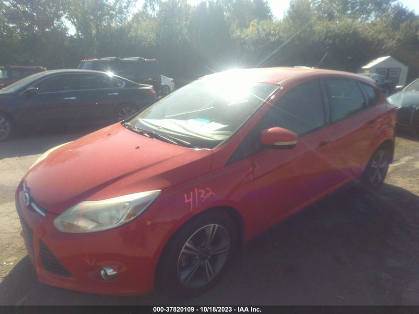 2014 FORD FOCUS SE - 1FADP3K22EL155495