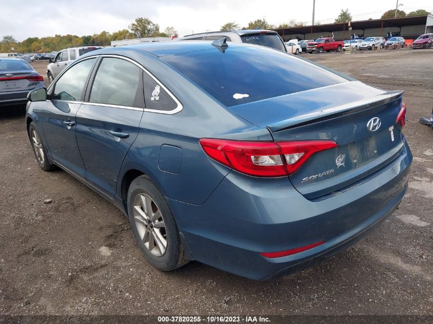 2016 HYUNDAI SONATA 2.4L SE - 5NPE24AFXGH421926