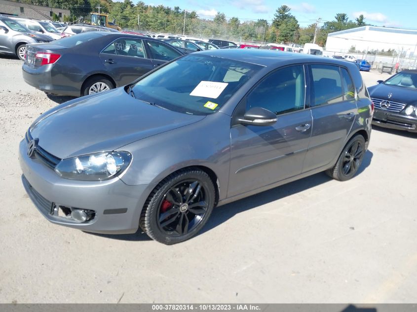 2013 VOLKSWAGEN GOLF TDI W/SUNROOF & NAV - WVWDM7AJ0DW133883
