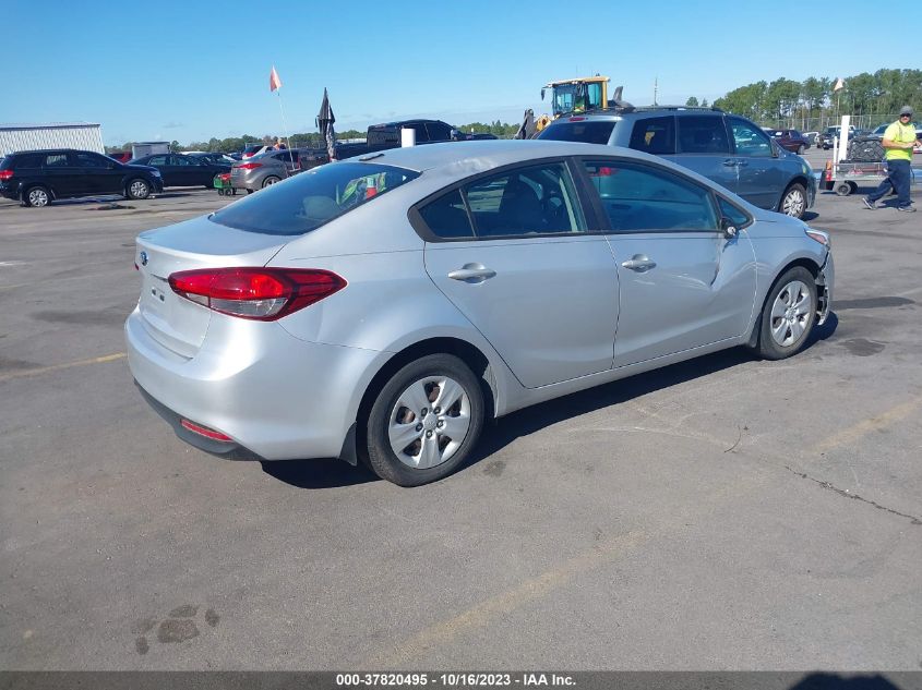 2018 KIA FORTE LX - 3KPFK4A72JE198564