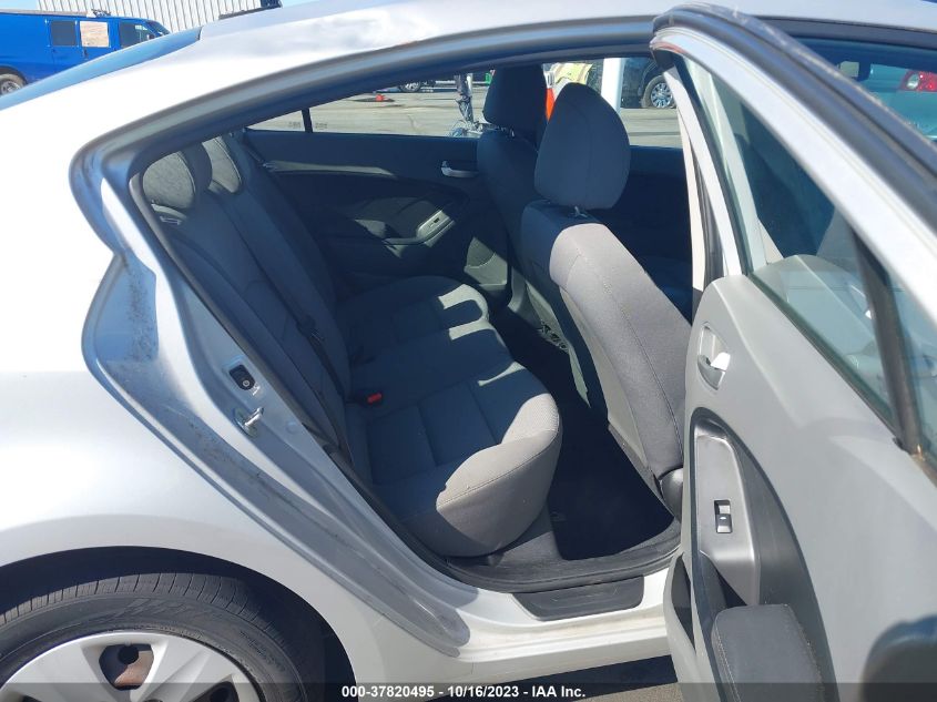 2018 KIA FORTE LX - 3KPFK4A72JE198564