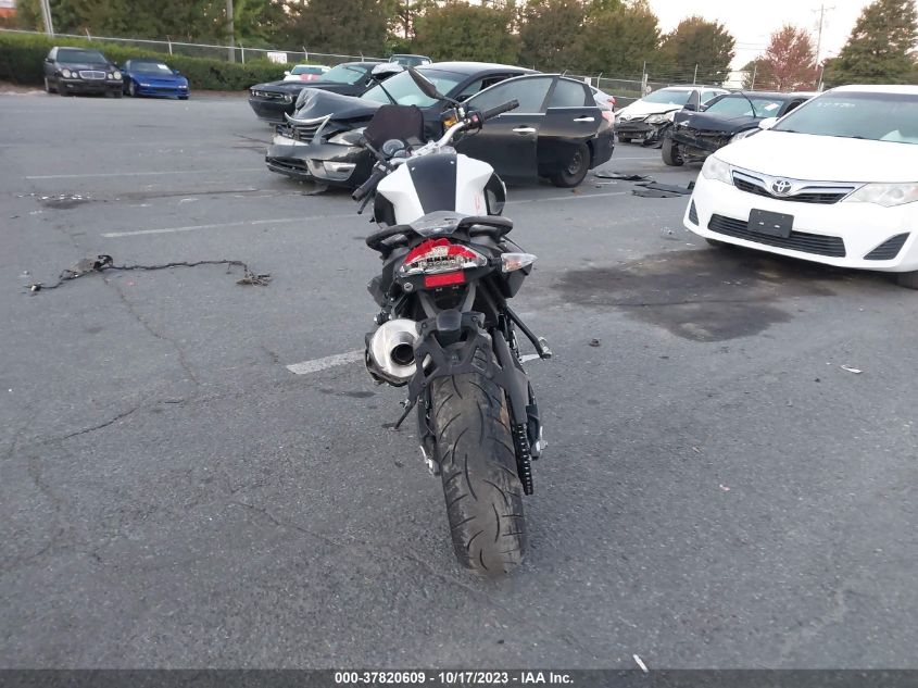 2016 BMW F800 R WB10B1402GZC97790