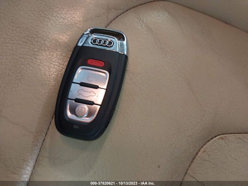2013 AUDI A4 PREMIUM PLUS - WAUEFAFL9DA078706