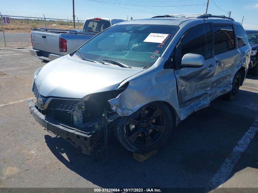 2018 TOYOTA SIENNA SE/SE PREMIUM - 5TDXZ3DC1JS941627