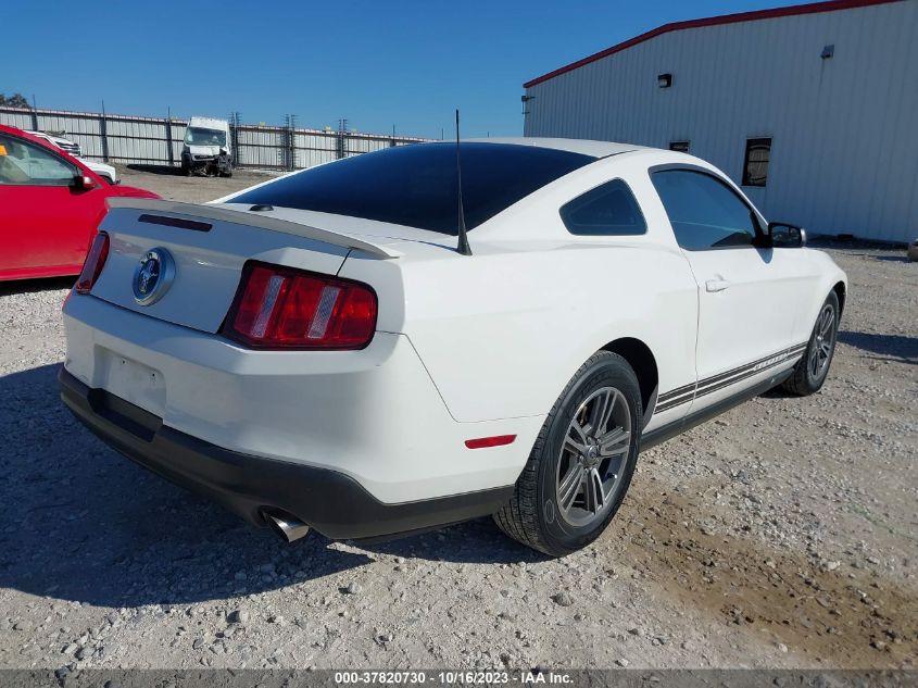 1ZVBP8AM6C5208196 2012 FORD MUSTANG, photo no. 4