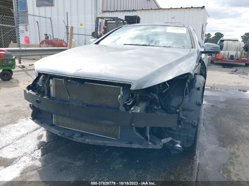 2016 MERCEDES-BENZ E 400 - WDDKJ6FB9GF323476