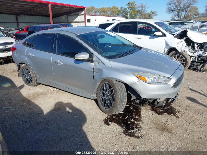 2016 FORD FOCUS SE - 1FADP3F26GL212522