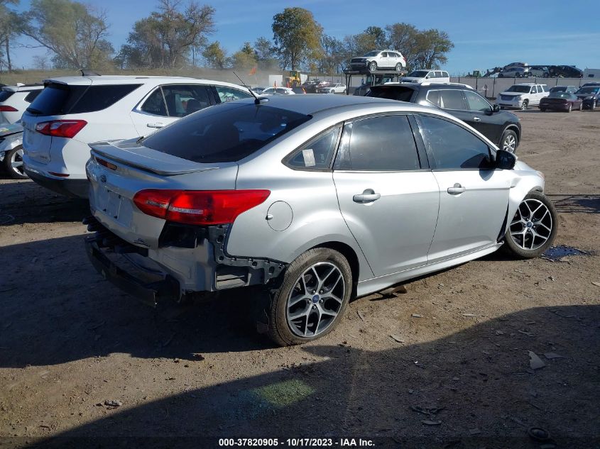 2016 FORD FOCUS SE - 1FADP3F26GL212522