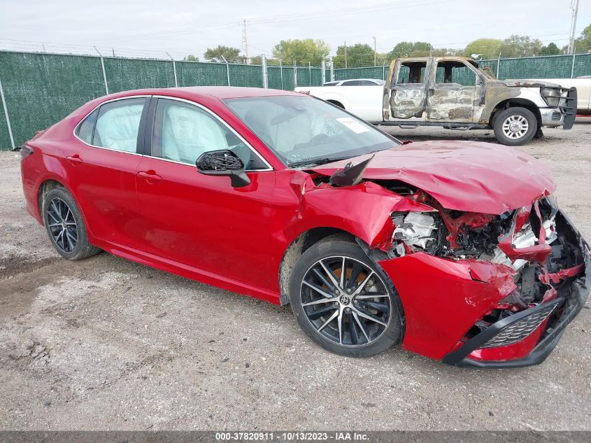 2021 TOYOTA CAMRY SE - 4T1G11AK7MU409334