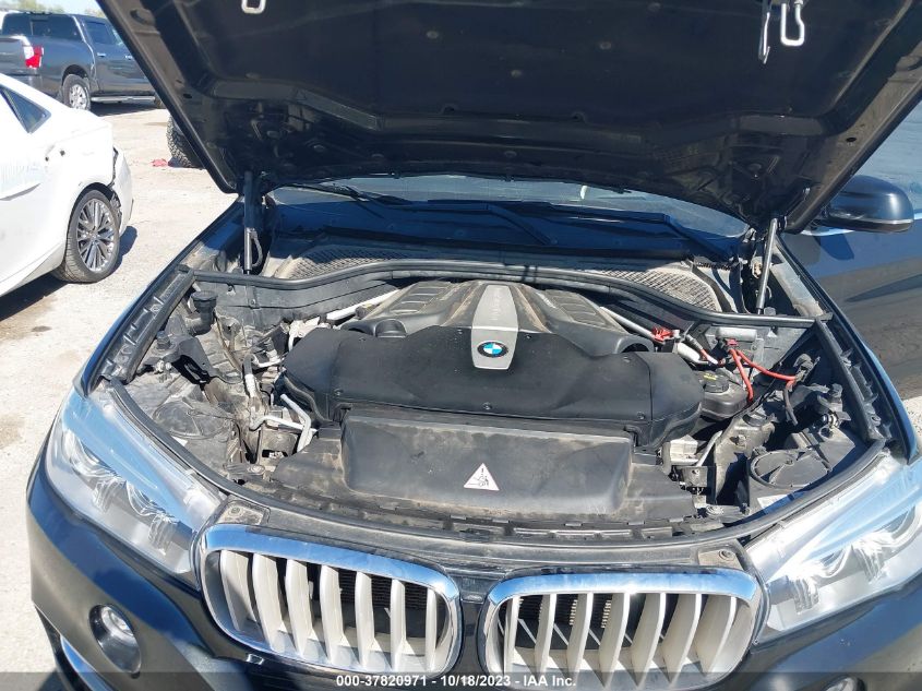 2015 BMW X5 XDRIVE50I - 5UXKR6C59F0J74617