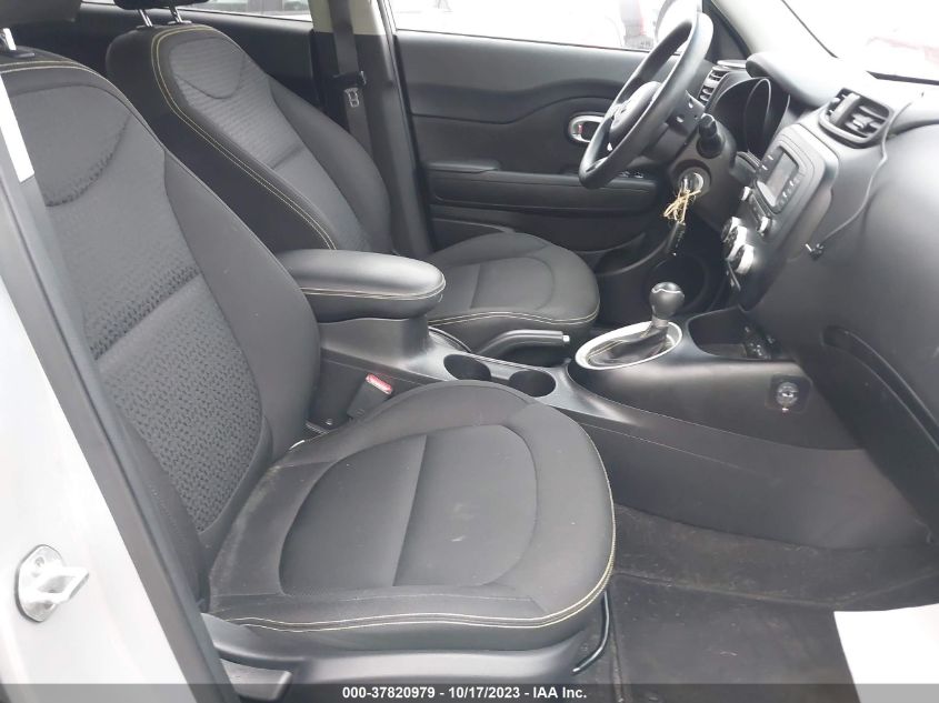 2015 KIA SOUL + - KNDJP3A53F7801369