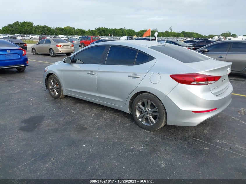 VIN 5NPD84LF2HH082667 2017 HYUNDAI ELANTRA SE/VALUE/LIMITED