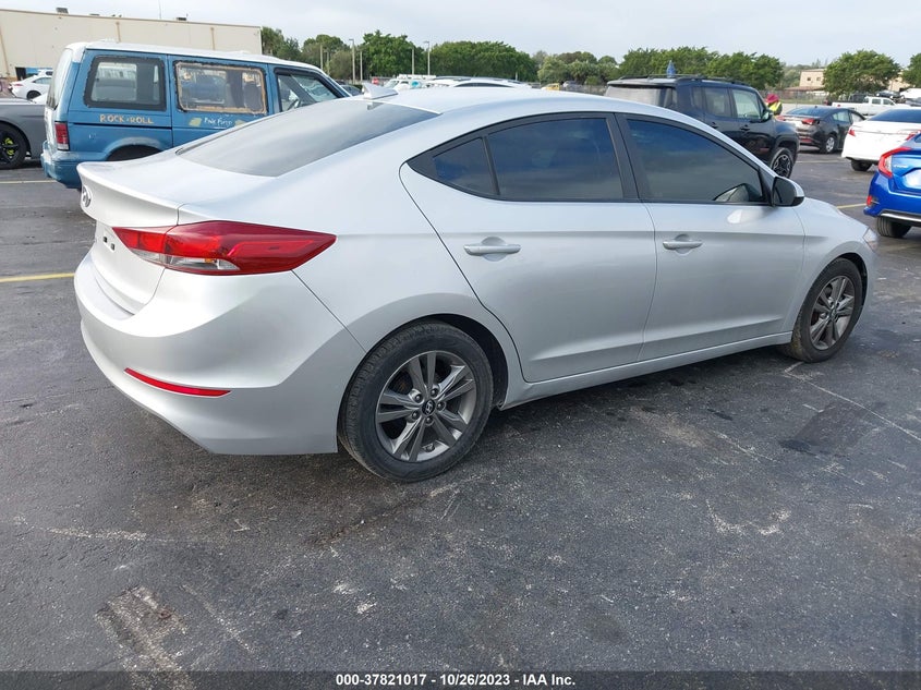 VIN 5NPD84LF2HH082667 2017 HYUNDAI ELANTRA SE/VALUE/LIMITED