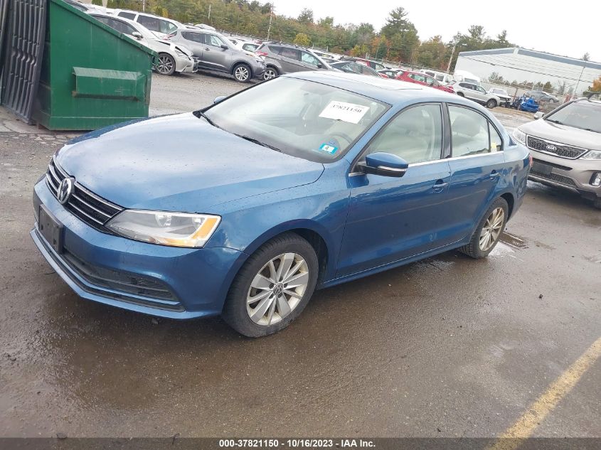 2015 VOLKSWAGEN JETTA SEDAN 1.8T SE W/CONNECTIVITY - 3VWD17AJ7FM414409