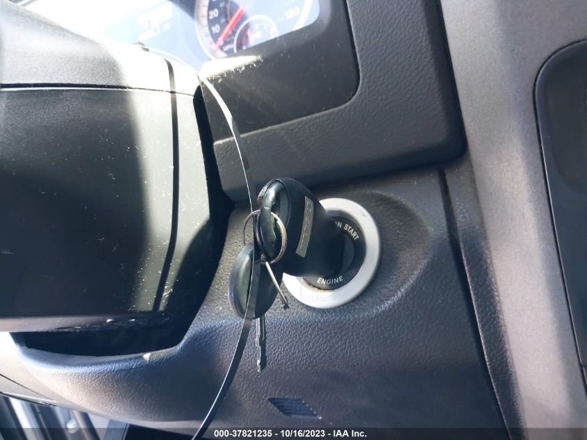 2018 RAM 1500 ST - 1C6RR7FG3JS216237