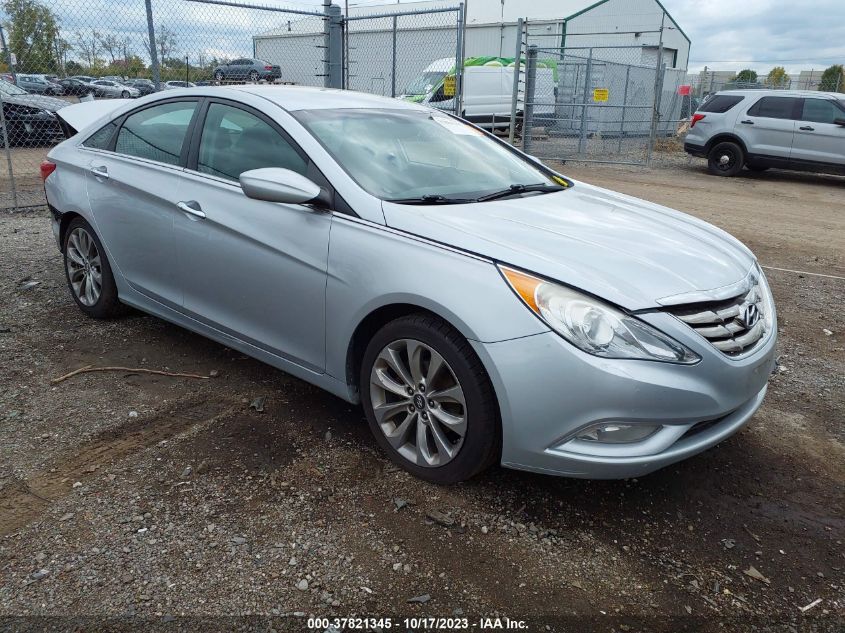 2013 HYUNDAI SONATA SE - 5NPEC4AC0DH506143