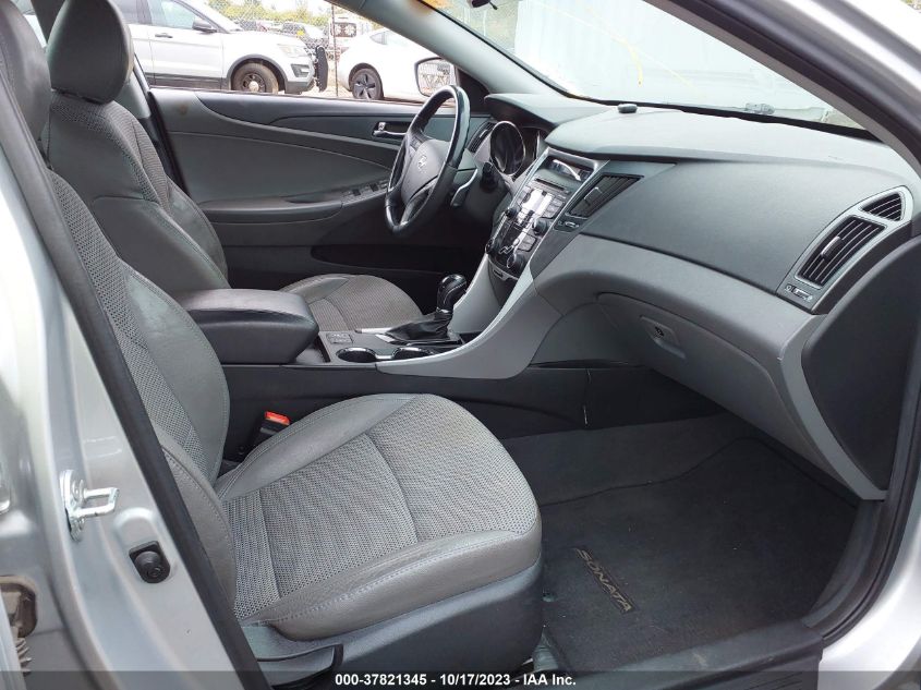 2013 HYUNDAI SONATA SE - 5NPEC4AC0DH506143