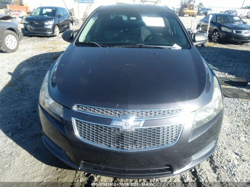 2014 CHEVROLET CRUZE LS - 1G1PA5SH8E7357770