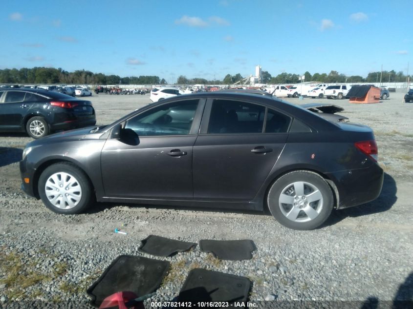 2014 CHEVROLET CRUZE LS - 1G1PA5SH8E7357770