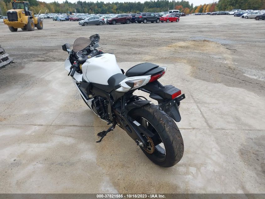 2021 SUZUKI GSX-R750 JS1GR7MA3M7100603