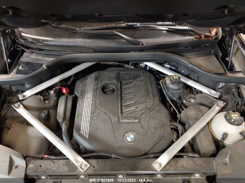 2021 BMW X7 XDRIVE40I 5UXCW2C04M9F27478
