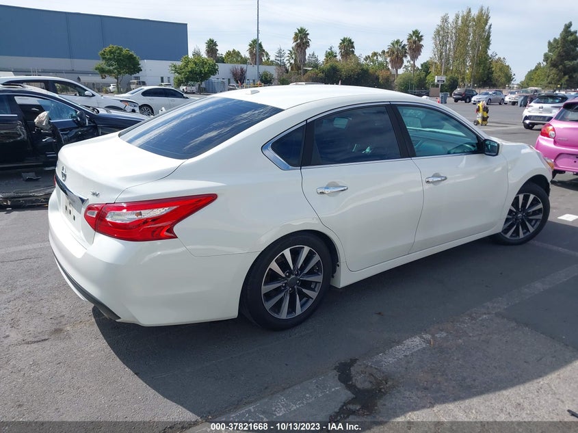 VIN 1N4AL3AP8HC152553 2017 NISSAN ALTIMA 2.5 SV