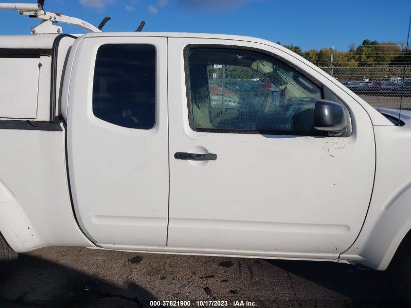 2015 NISSAN FRONTIER SV/PRO-4X - 1N6AD0CW6FN743103