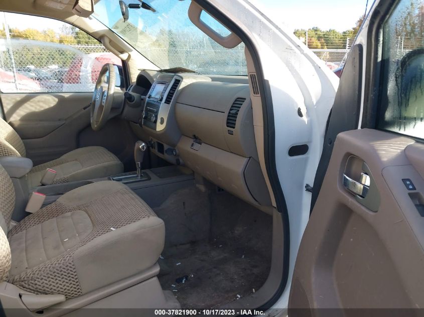 2015 NISSAN FRONTIER SV/PRO-4X - 1N6AD0CW6FN743103