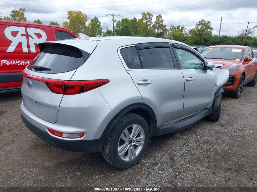 VIN KNDPMCAC5K7538961 2019 KIA SPORTAGE LX