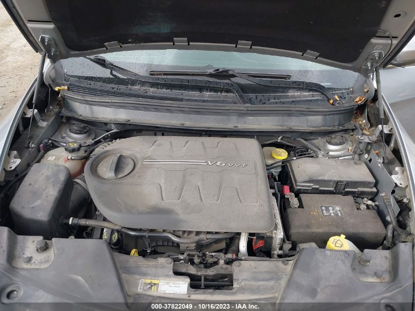 2015 JEEP CHEROKEE LATITUDE - 1C4PJMCS1FW527809