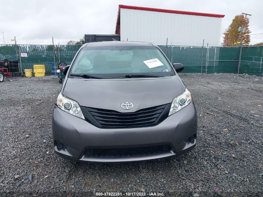 5TDZZ3DC2HS818180 2017 TOYOTA SIENNA, photo no. 12