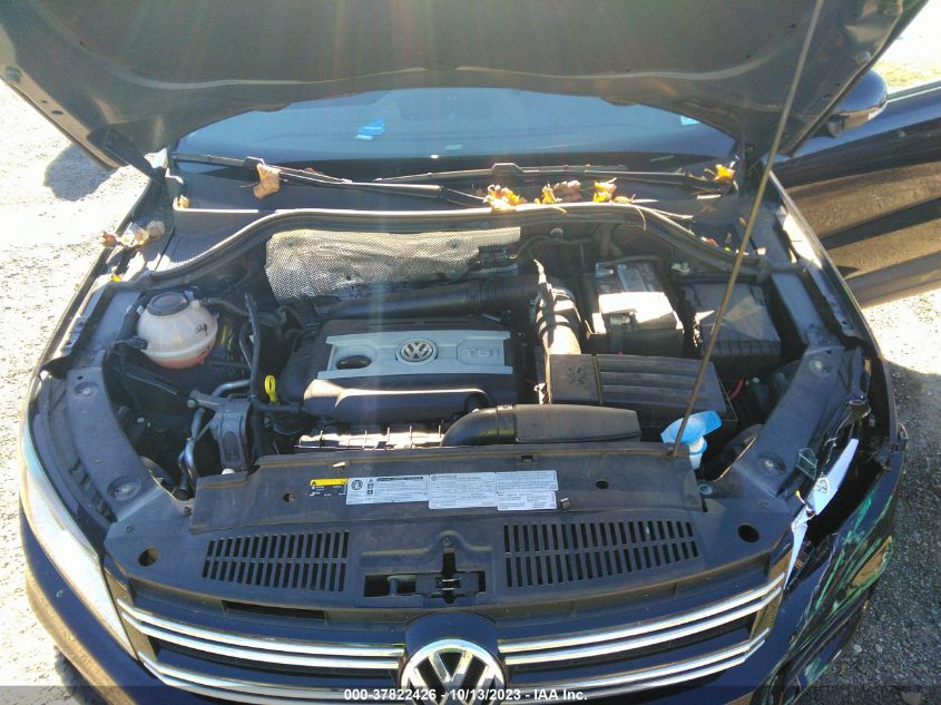 2017 VOLKSWAGEN TIGUAN - WVGBV7AXXHK049720