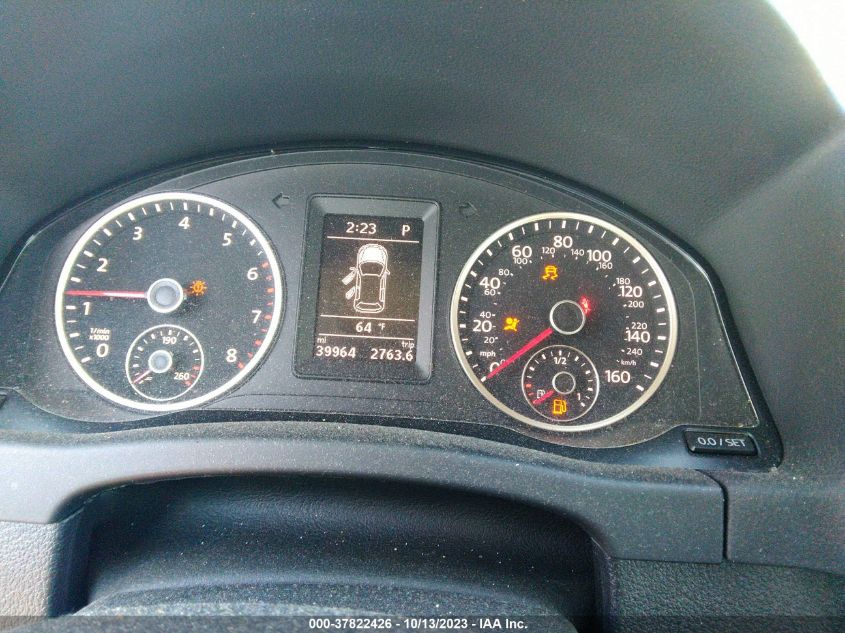 2017 VOLKSWAGEN TIGUAN - WVGBV7AXXHK049720