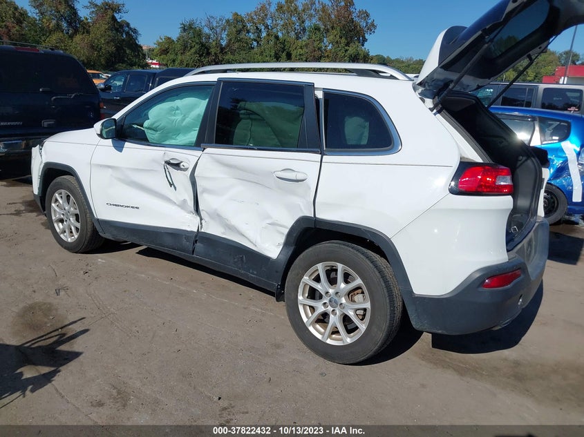 VIN 1C4PJLLB3JD587492 2018 JEEP CHEROKEE LATITUDE PLUS