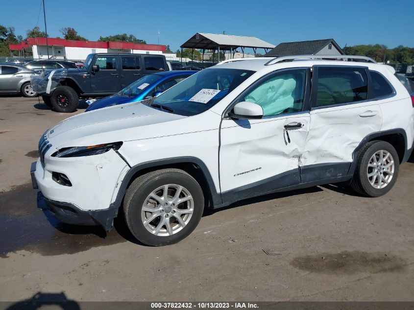 VIN 1C4PJLLB3JD587492 2018 JEEP CHEROKEE LATITUDE PLUS