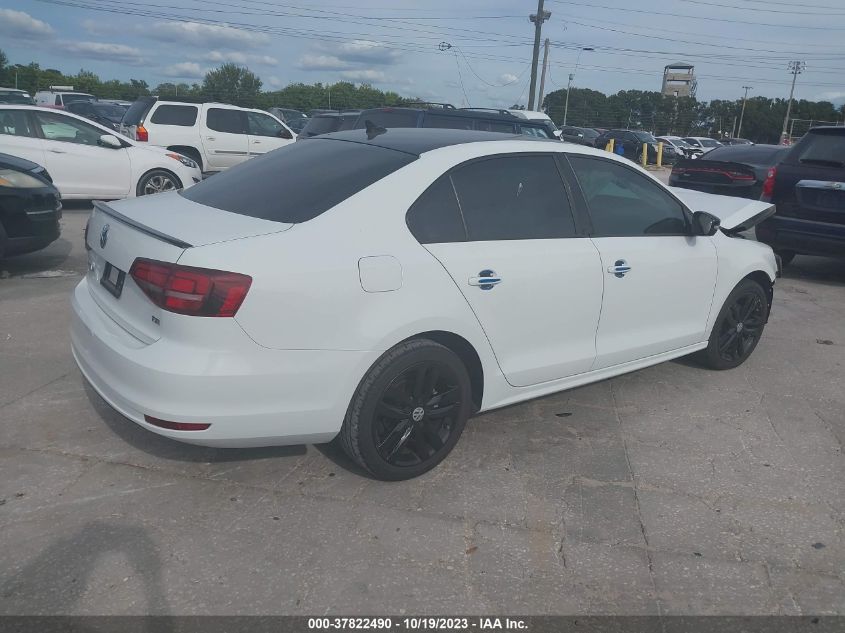 2018 VOLKSWAGEN JETTA SPORT - 3VWD17AJ3JM247636