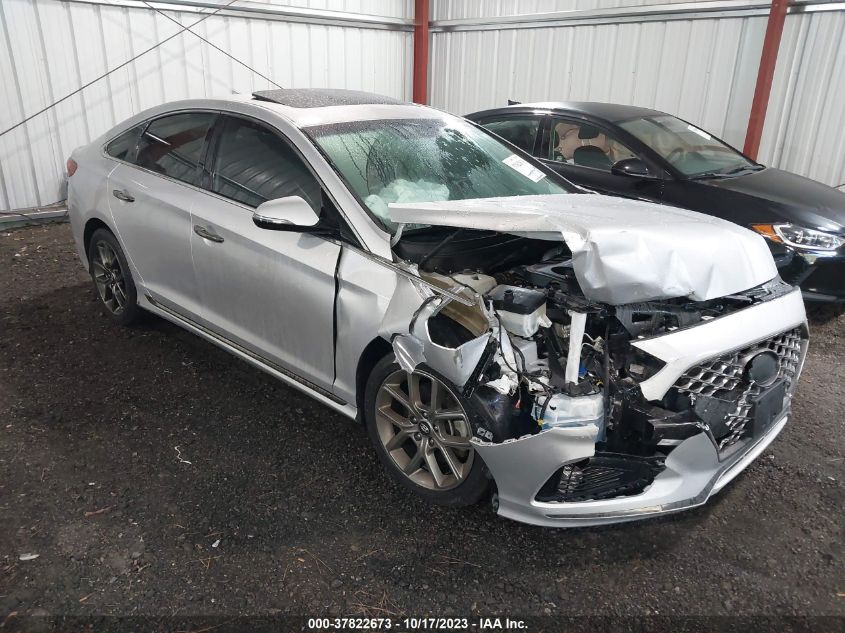 2018 HYUNDAI SONATA SPORT - 5NPE34AB1JH648035