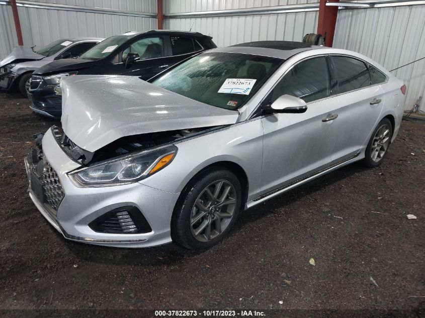 2018 HYUNDAI SONATA SPORT - 5NPE34AB1JH648035